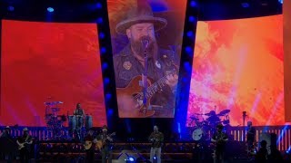 Zac Brown Band  Knee deep mash up Live 51217 [upl. by Andromache]