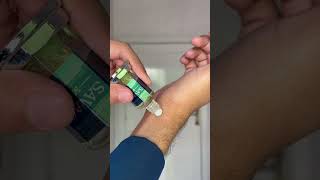 How to apply attarperfume oil  Attar laganay ka tareeqa fashionaccessories fashion [upl. by Dedrick]