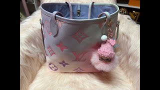 Whats in my Sunrise Pastel Neverfull MM Tote Bag [upl. by Rossy]