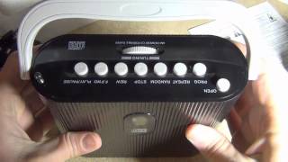 Duronic RCD025 Portable CD Player with AMFM Radio review [upl. by Seldun]