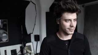 En coulisses avec François Arnaud [upl. by Demmahom]