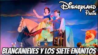 4K BLANCHENEIGE ET LES SEPT NAINS  DISNEYLAND PARIS [upl. by Ellenor370]