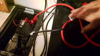 Comment Coupler plusieurs batteries 12v facilement  TUTO FACILE [upl. by Nodnerb]