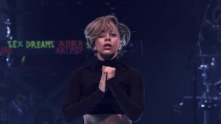 Lady Gaga  Applause Live at iTunes Festival 2013 4K [upl. by Ruhnke]