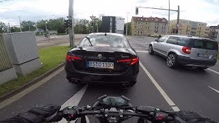 Alfa Romeo Giulia Quadrifoglio vs Kawasaki Z800e  510PS vs 48PS [upl. by Akemet]