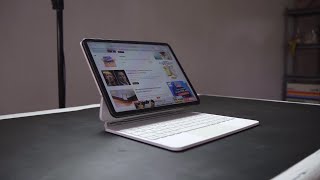 This GOOJODOQ Magic Keyboard for iPad Pro is ACTUALLY GOOD [upl. by Ikeda521]