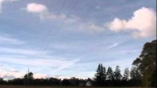 Chemtrails and Contrails How to tell the difference [upl. by Yeznil418]