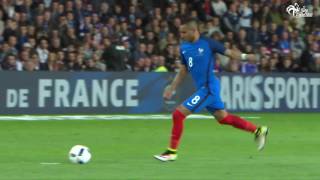 France  Cameroun le coup franc somptueux de Dimitri Payet [upl. by Rozalie500]