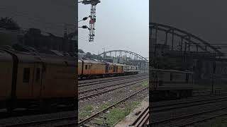 😍IRCTC12954Hazrat Nizamuddin  MMCT Tejas August Kranti Exp🔥 shorts indianrailways [upl. by Staci]