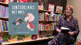 Sinterklaas met muis  Jellienkes voorleeshoek [upl. by Harihat]