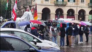 CORTEO PER UN CESSATE FUOCO PERMANENTE A GAZA  “FERMIAMO I MASSACRI” [upl. by Bloom935]