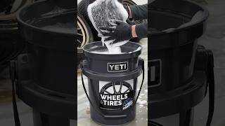 The Ultra Wheel Mitt making wheel cleaning easy [upl. by Ainolloppa577]