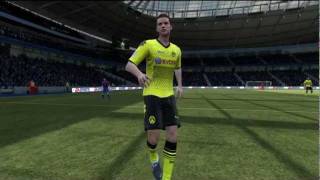 FIFA 12  Crazy Glitch  WTF Bender [upl. by Garett991]