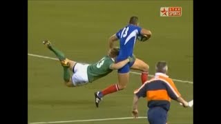 Brian ODriscoll great try saving tackle on Tony Marsh [upl. by Clorinde]