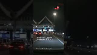 Reckless motorcyclists cause RFID lane closure on Penang Bridge [upl. by Lindy]