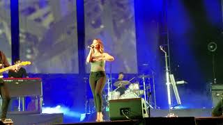 Maren Morris  The Bones live  Roots N Blues [upl. by Medorra1]