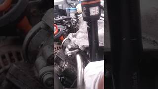 Torque setting EGR Blanking plate location on Volkswagen VW 20 PD Engine Touran Golf Audi etc [upl. by Oretos]