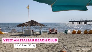 Vlog in Italian  Visit an Italian beach club in Tuscany  THIS IS A REAL ITALIAN HOLIDAY [upl. by Latnahs]