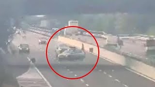 Piacenza si schianta a tutta velocità contro volante della polizia il video dell’incidente [upl. by Bourke14]