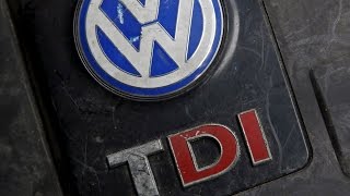 ‪Volkswagen‬ lo scandalo raccontato in 2 minutiDieselgate [upl. by Grete]