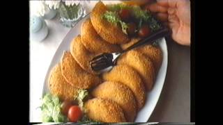 Findus Crispy Pancakes TV Commercial 1986 [upl. by Edylc]