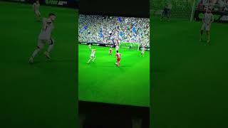 Il portiere ci ha creduto 🤣😱foryou fc25 short [upl. by Zacherie]