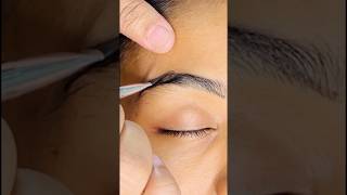 Easy eyebrow Shaping ✅ sonamakeover eyemakeup shortsfeed youtubeshorts viralshorts [upl. by Codee]