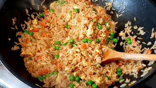 HOW TO MAKE A DELICIOUS CHINESE FRIED RICE RECIPE [upl. by Ingmar]