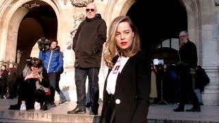 Melissa George  Schiaparelli Couture fashion show  21012019 [upl. by Nrubloc212]