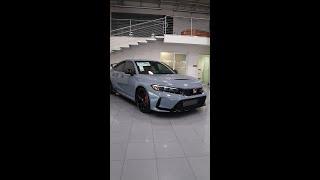 CIvic Type R Sonic Gray Pearl Mettallic Walkaround [upl. by Allecsirp]