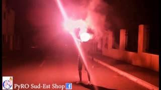 Torte rosii de stadion de vanzare  Red Flares for football games [upl. by Batish986]