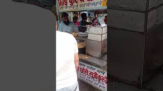 Janakpuri ke sabse famous chhole bhature funny 18october barishcomedy comedy [upl. by Ermine]