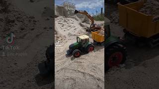 RC Bruder Tractor und huina Bagger auf der Baustelle Funktionsmodellbau rc fendt bruder [upl. by On966]