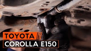 Jak wymienić tuleja stabilizatora przedniego TOYOTA СOROLLA E150 Sedan TUTORIAL AUTODOC [upl. by Ainsley283]