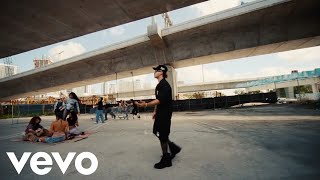 J Balvin Feid  No Tienes Que Meterle El Cora Official Video [upl. by Anas]