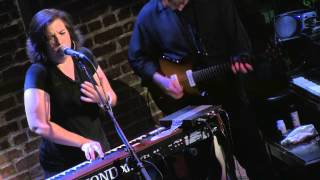 Doña Oxford  Step Up  Live at Witzend [upl. by Pammi]