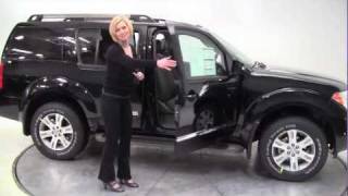 The New 2012 Nissan Pathfinder Silver Feldmann Nissan Bloomington Minneapolis MN New Walk Around [upl. by Ecaroh]