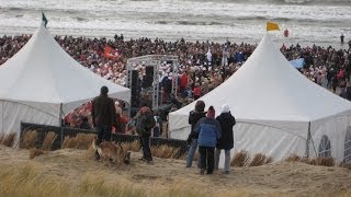 Nieuwjaarsuik Egmond aan zee 2014 [upl. by Cassy]