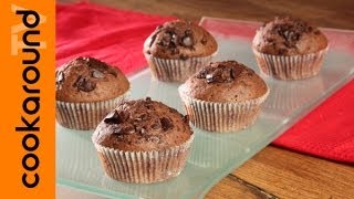 Muffin con gocce di cioccolato  Ricetta e video tutorial [upl. by Htinnek]