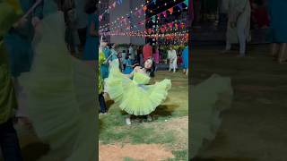 Kesariyo Rang Asses Kaur rang dance garbanight shorts short youtubeshorts [upl. by Athelstan]