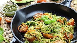 Espaguetis de calabacín y zanahoria con pesto de aguacate [upl. by Ignaz341]