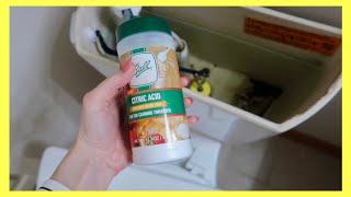 10 Ways to Keep your Bathroom Smelling Fresh WITHOUT AIR FRESHENER Cleaning Hacks  Andrea Jean [upl. by Gwendolen]