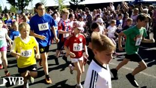 2200 Starter beim achten Sternchenlauf in Schloß HolteStukenbrock [upl. by Ecirtahs]