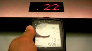 Variometer and Altimeter in elevator 航空機用高度計＆昇降率計をエレベータ内で [upl. by Nwahsar691]