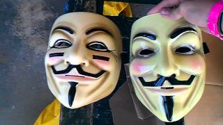 Deluxe V for Vendetta mask unboxing 30 one [upl. by Abehs970]