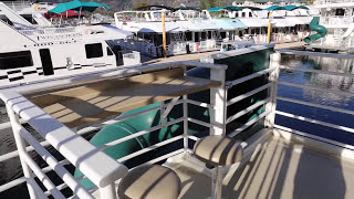 Twin Anchors Houseboat Vacations Tour Shuswap Lake in British Columbia [upl. by Dugald]