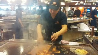 Skilled Teppanyaki Chef Making Shrimp amp Mussels [upl. by Bergeman]