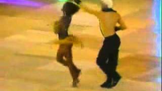 Colombian Dancing Salsa Campeones de Salsa Colombiana [upl. by Harutak868]