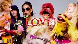 24th December  The Muppets by Rankin Trailer  Love Advent 2017 [upl. by Llireva297]