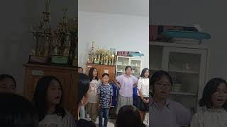 Vocalizing warming up by using quotgagagaquot childrenchoir choir latihanssc vocalexercise [upl. by Oeniri]